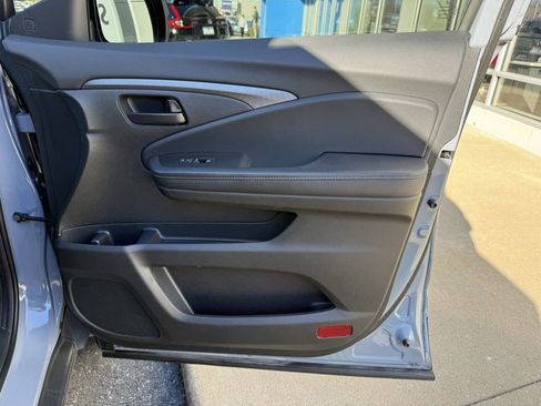 Used 2023 Honda Passport TrailSport image 45