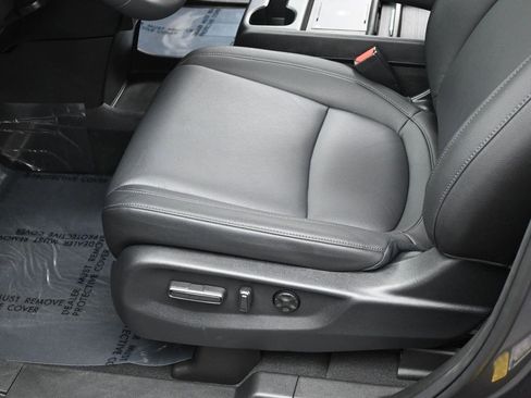 Used 2026 Honda Odyssey EX-L image 12