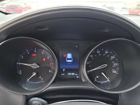 Used 2019 Toyota C-HR LE FWD image 7