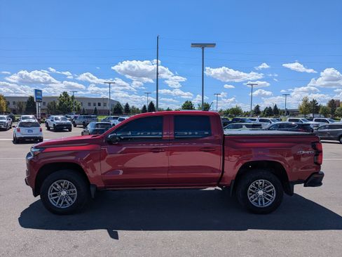 Used 2026 Chevrolet Colorado LT w/ LT Convenience Package AWD/4WD image 9