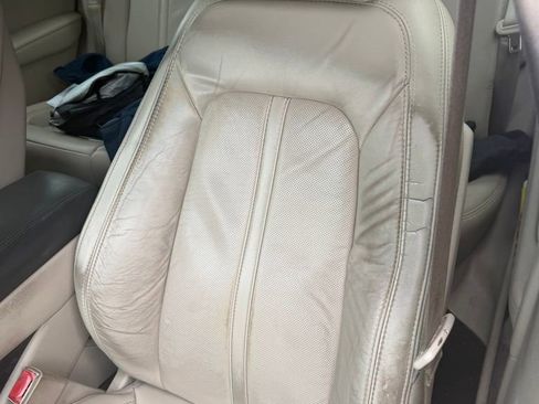 Used 2019 Lincoln MKZ Reserve FWD image 2