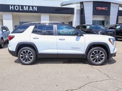 New 2027 GMC Terrain Elevation w/ Elevation Premium Package
