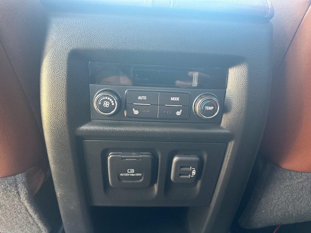 Used 2019 Chevrolet Traverse High Country w/ LPO, Floor Liner Package AWD/4WD image 38