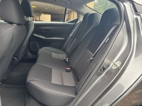 Used 2025 Nissan Sentra SV FWD image 21