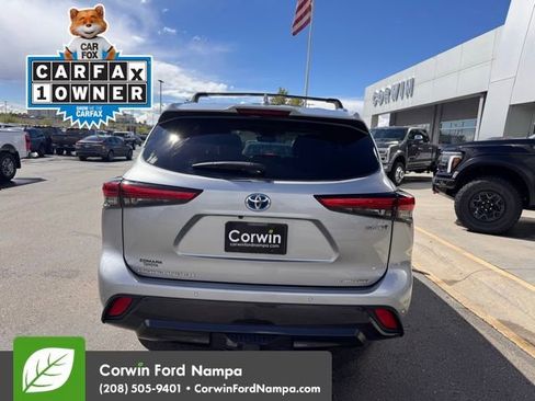 Used 2023 Toyota Highlander Limited image 6
