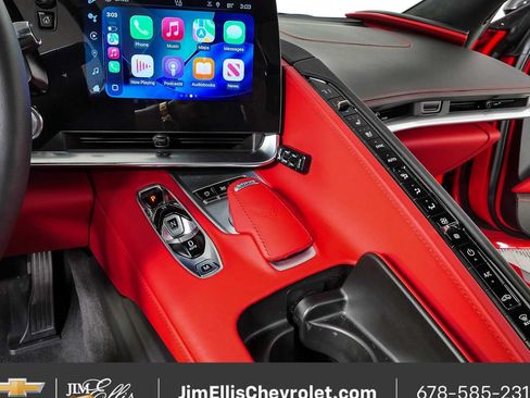 Used 2024 Chevrolet Corvette Z06 w/ Z07 Performance Package RWD image 18