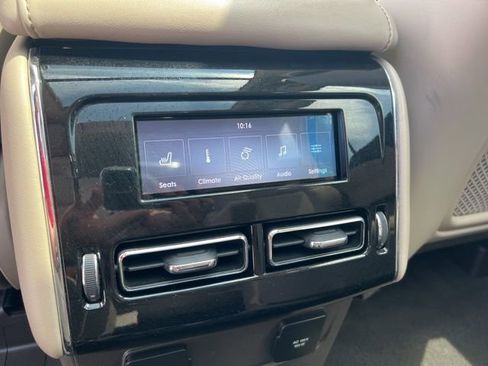 Certified 2023 Lincoln Aviator Reserve w/ Equipment Group 201A image 23