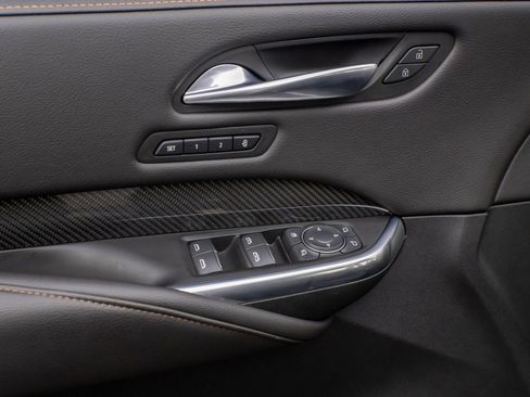 Used 2020 Cadillac XT4 Sport w/ Cold Weather Package image 15