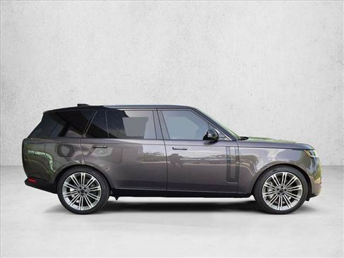 Used 2026 Land Rover Range Rover Long Wheelbase SE AWD/4WD image 4