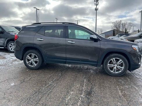 Used 2020 GMC Terrain SLE w/ Driver Convenience Package image 14