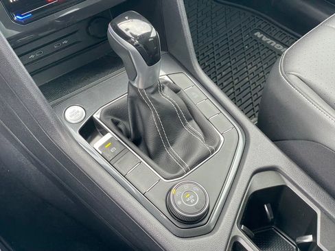 Certified 2023 Volkswagen Atlas SE image 22