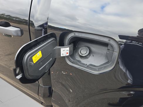 Used 2023 Ford F150 XLT image 20