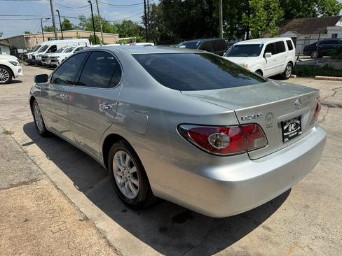 Used 2004 Lexus ES 330 FWD image 5