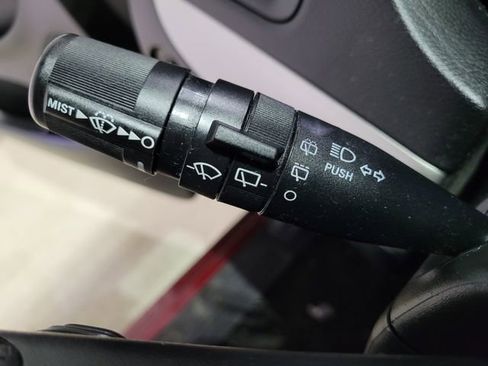 Used 2017 Dodge Grand Caravan GT image 39