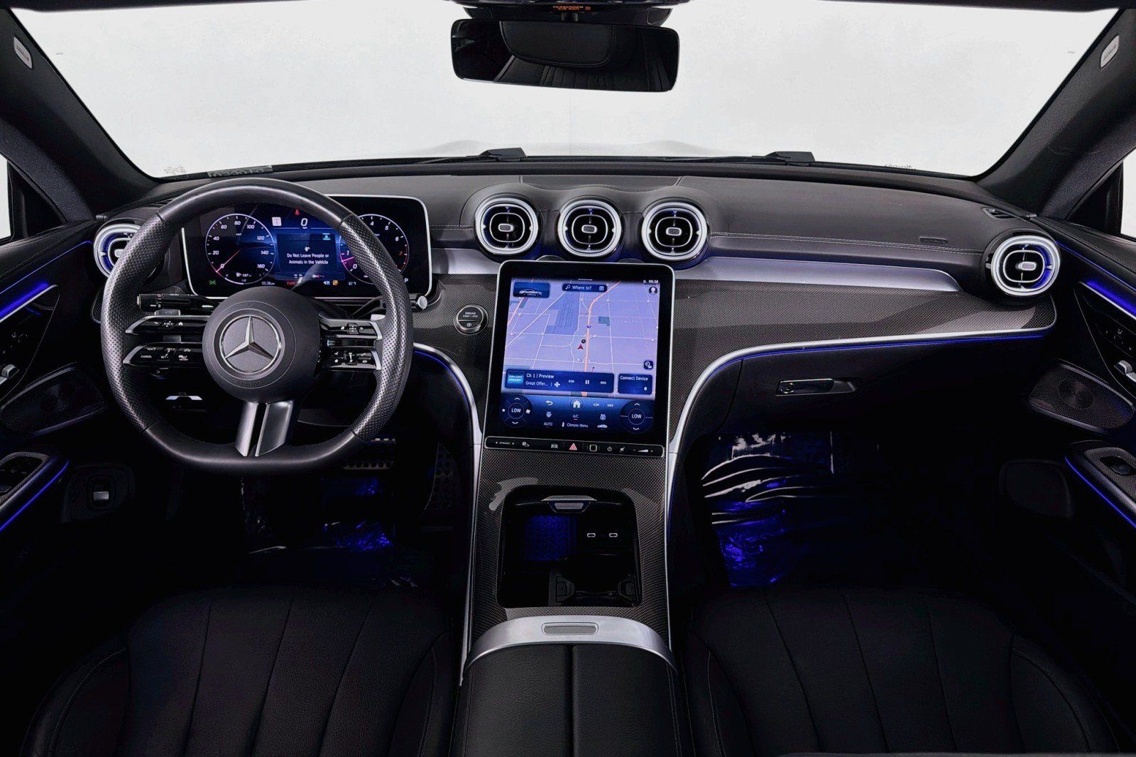 Used 2025 Mercedes-Benz CLE 300 4MATIC Coupe image 5