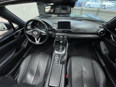 Used 2022 MAZDA MX-5 Miata RF Grand Touring RWD image 33