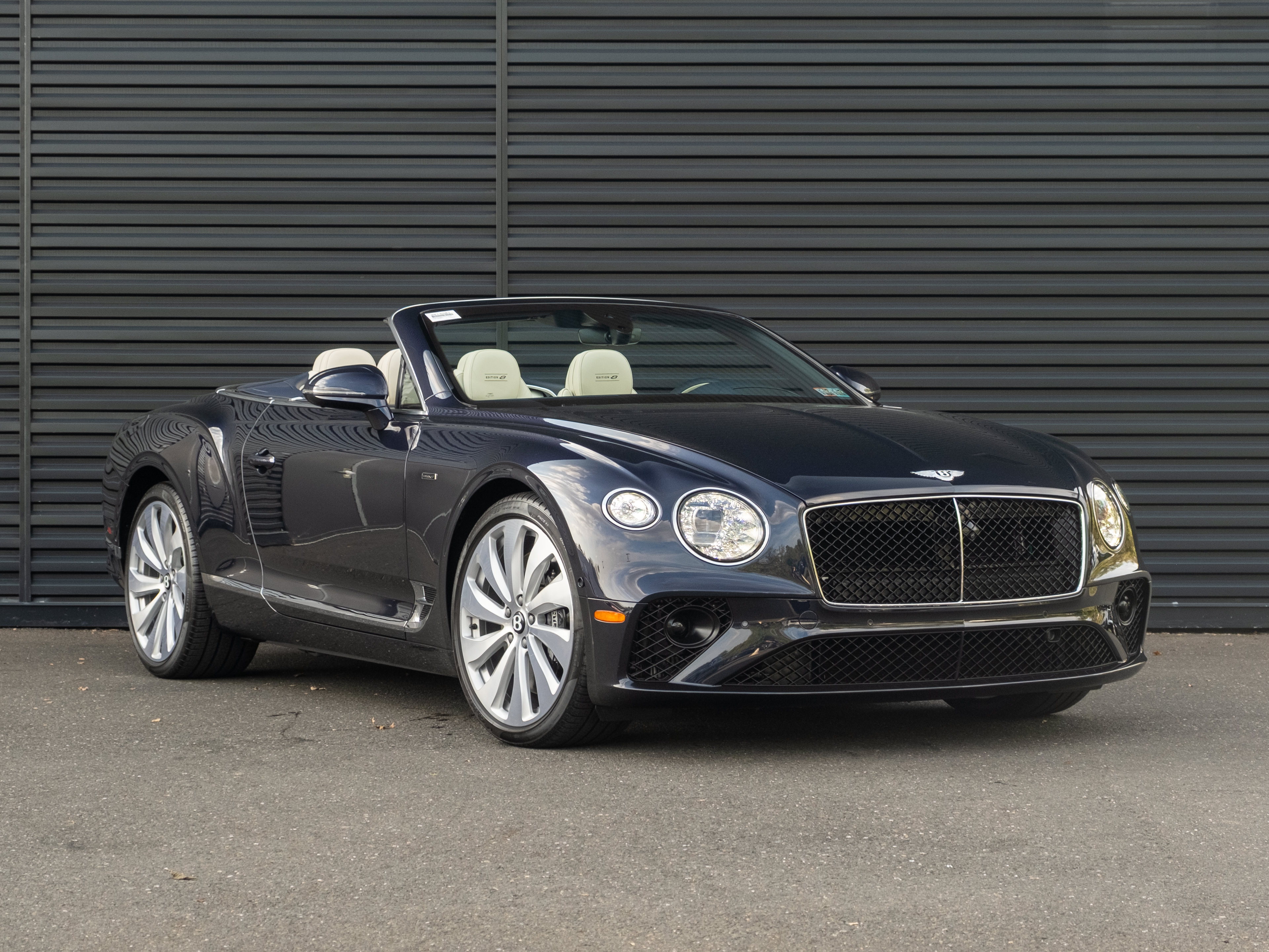 Used 2024 Bentley Continental GT AWD/4WD image 10