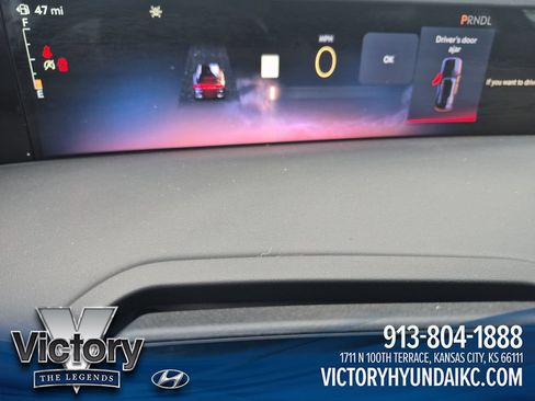 Used 2024 Lincoln Nautilus Reserve AWD/4WD image 18
