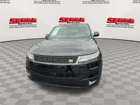 Used 2024 Land Rover Range Rover Sport SE AWD/4WD image 4