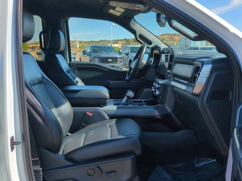Used 2025 Ford F150 Lariat AWD/4WD image 29