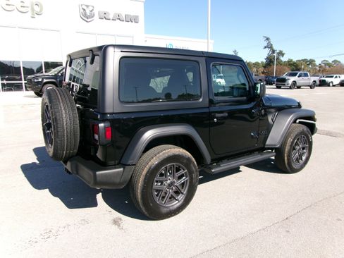 New 2026 Jeep Wrangler Sport AWD/4WD image 4