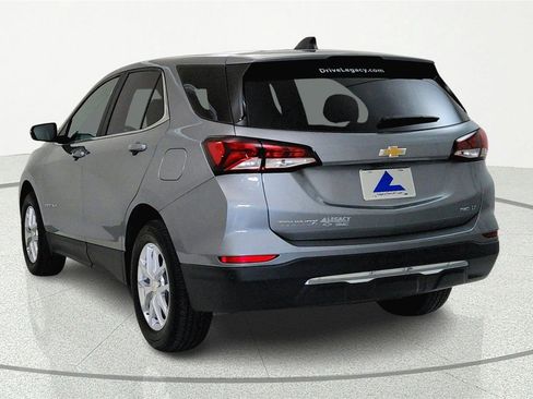 Used 2024 Chevrolet Equinox LT AWD/4WD image 3