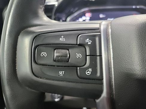 Certified 2025 GMC Sierra 1500 SLT image 26