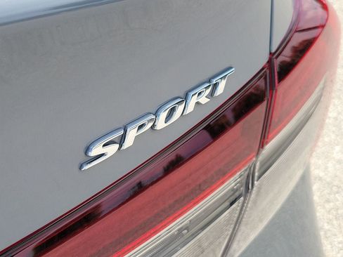 Used 2025 Honda Civic Sport image 7