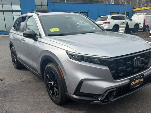 Used 2023 Honda CR-V EX image 3