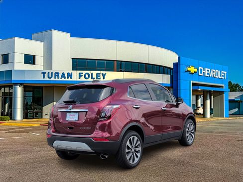 Used 2022 Buick Encore Preferred w/ Safety Package FWD image 6