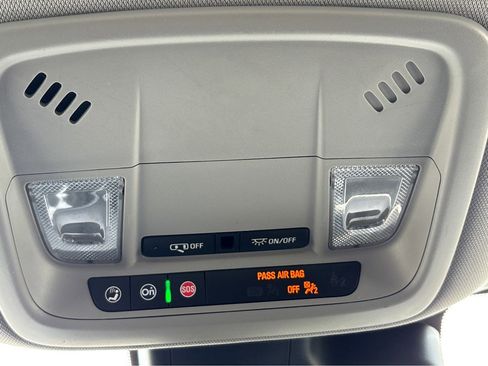 Used 2025 Chevrolet Malibu LT FWD image 28