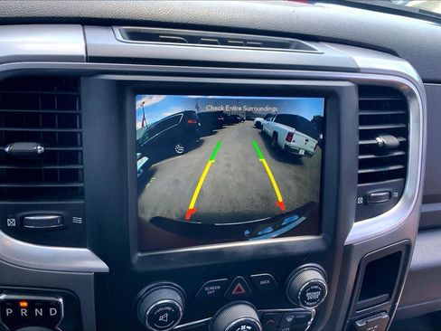 Used 2022 RAM 1500 Classic SLT w/ Trailer & Traction Group AWD/4WD image 17