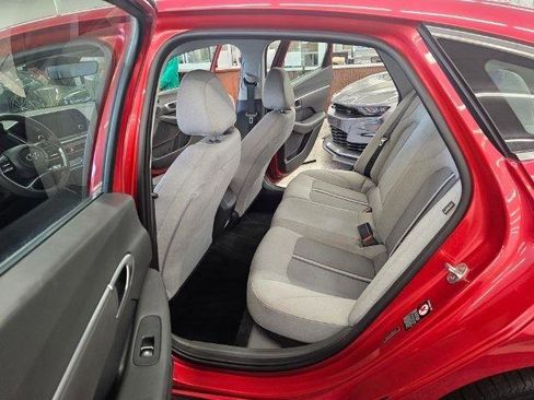 Used 2021 Hyundai Sonata SEL image 11