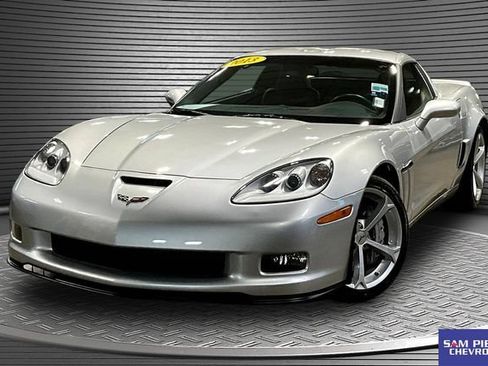 Used 2013 Chevrolet Corvette Grand Sport RWD image 1