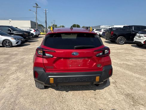 Used 2024 Subaru Crosstrek 2.5i Wilderness w/ Crosstrek Mirror Package AWD/4WD image 13