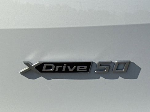 Used 2025 BMW iX xDrive50 image 14