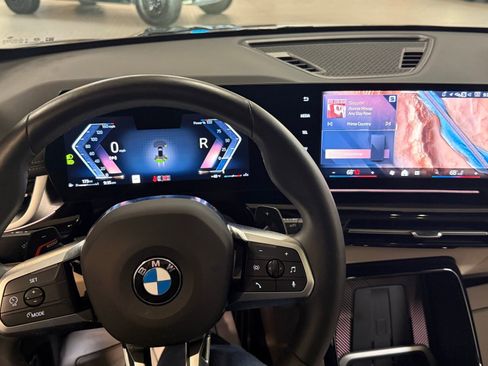 Used 2025 BMW X1 xDrive28i image 45