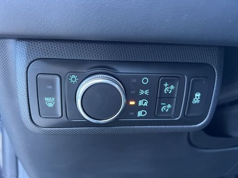 Used 2022 Ford Mustang Mach-E Select image 26