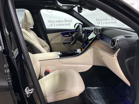 New 2026 Mercedes-Benz GLC 300 4MATIC image 19
