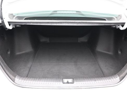 Certified 2023 Honda Accord EX image 25