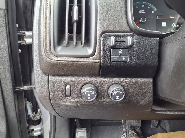 Used 2022 GMC Canyon AT4 w/ Trailering Package AWD/4WD image 30