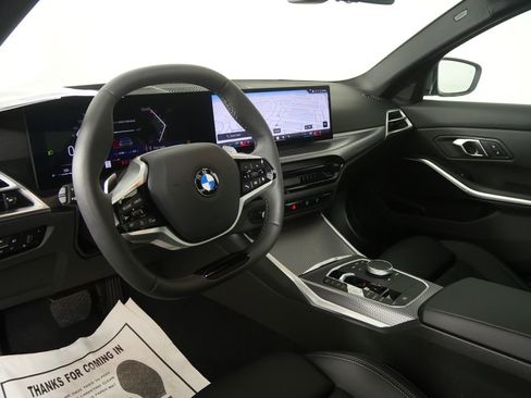 Used 2025 BMW 330i Sedan image 12