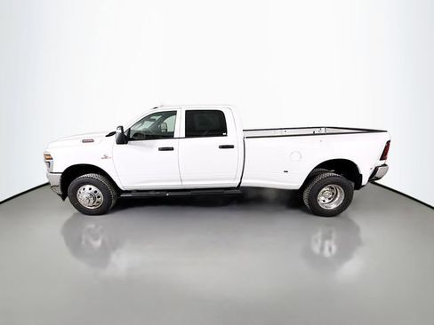 New 2026 RAM 3500 Tradesman image 4