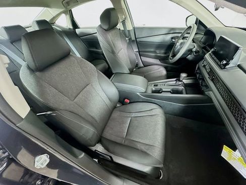 Certified 2025 Honda Accord LX image 7