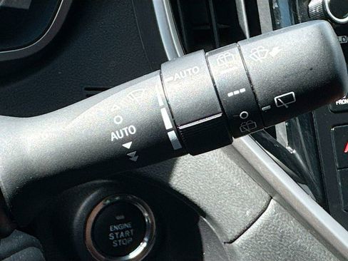 Used 2023 Subaru Ascent Touring AWD/4WD image 15