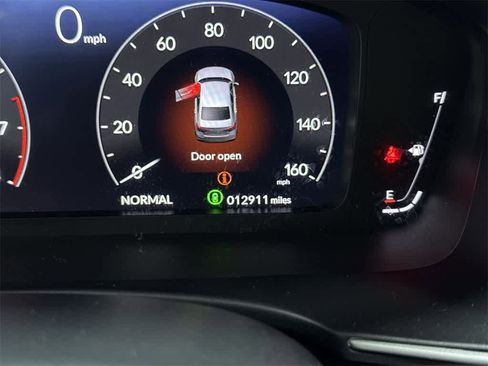 Used 2023 Honda Civic Touring image 19