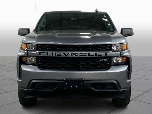 Used 2021 Chevrolet Silverado 1500 Custom image 3