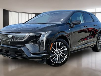 Used 2025 Cadillac Optiq Sport 1