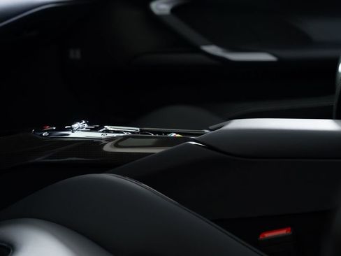 Used 2025 Ferrari 296 GTS RWD image 6
