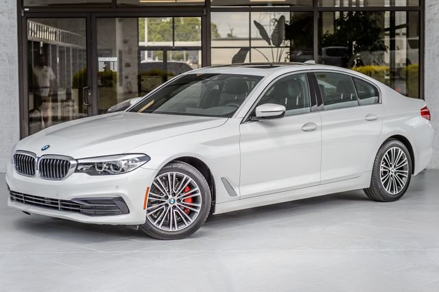 Used 2019 BMW 530i w/ Convenience Package RWD image 2